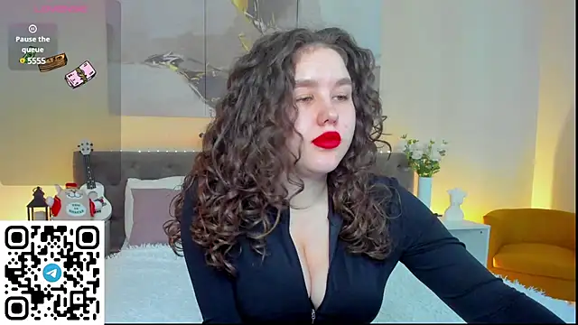 Ariella Sol online show from March 13, 4:16 am