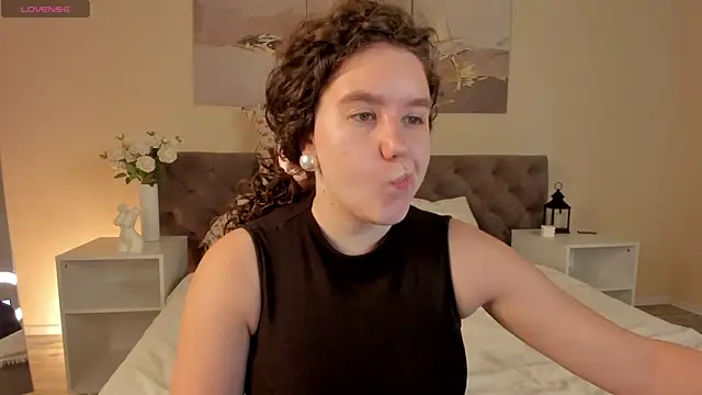 Ariella Sol online show from July 24, 1:03 am