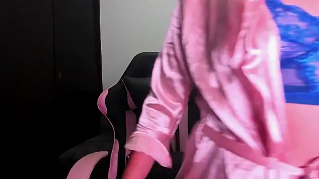 Snapshot of Tender_lia chatting on November 22, 9:58 pm Tender lia online show from November 22, 9:58 pm