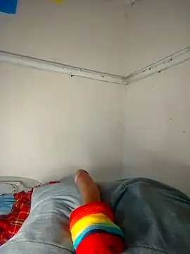 Snapshot of pretty-eyes23 chatting on October 27, 5:17 pm pretty-eyes23 online show from October 27, 5:17 pm