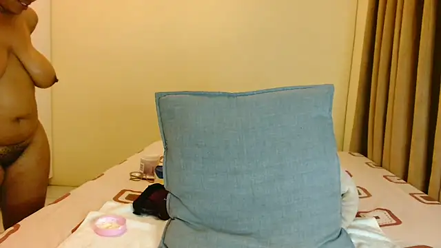 ALEXABOUJEE95 online show from March 11, 4:21 am