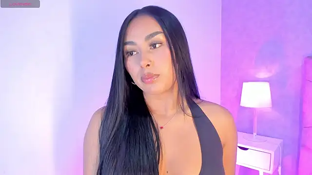Cameliaa Smiith online show from May 2, 4:50 am