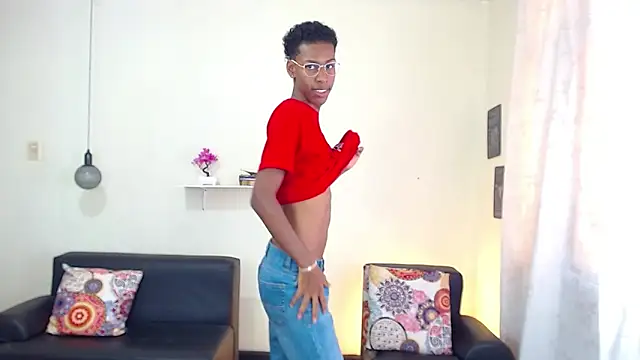 maiki18  online show from January 29, 4:41 pm