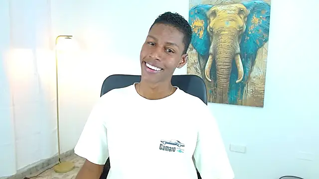 maiki18  online show from October 16, 8:54 pm