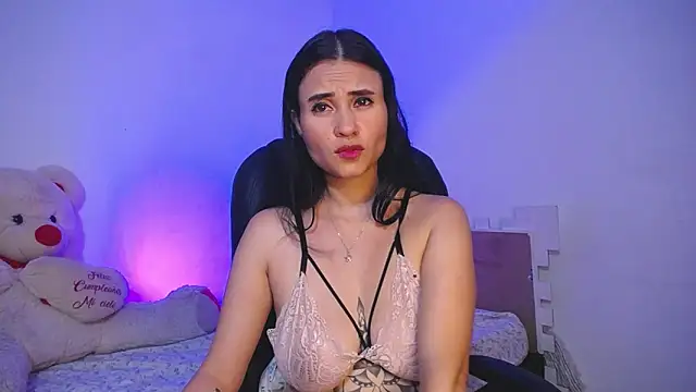 keelly richaardson1 online show from December 5, 3:04 am