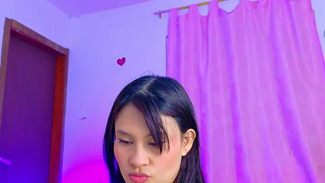 keelly richaardson1 online show from July 16, 1:00 am
