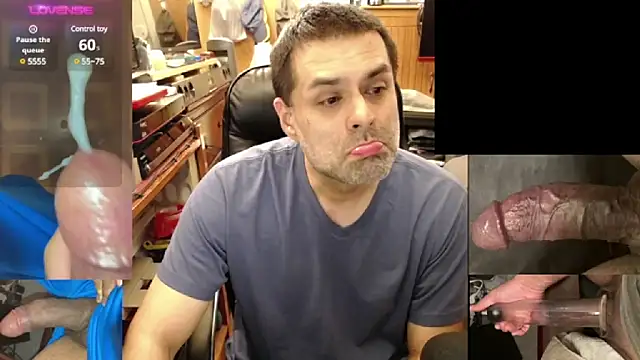 Snapshot of ClampMaster chatting on March 14, 8:17 pm ClampMaster online show from March 14, 8:17 pm