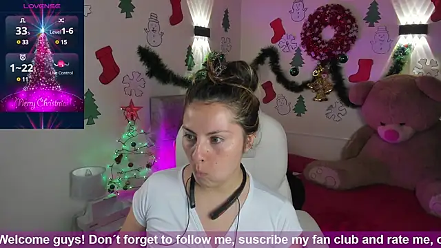 brandy sweet  online show from December 22, 1:33 pm