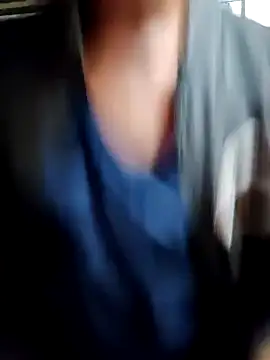 Snapshot of rayhan085 chatting on December 27, 8:45 am rayhan085 online show from December 27, 8:45 am