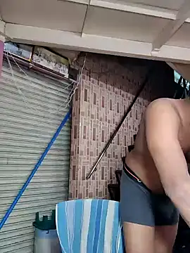 Snapshot of rayhan085 chatting on February 1, 8:18 am rayhan085 online show from February 1, 8:18 am