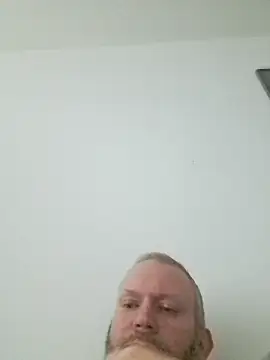 Snapshot of ShyBoy1982 chatting on January 9, 1:58 pm ShyBoy1982 online show from January 9, 1:58 pm