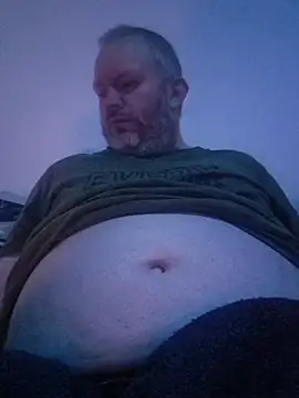 Snapshot of ShyBoy1982 chatting on January 12, 10:26 pm ShyBoy1982 online show from January 12, 10:26 pm