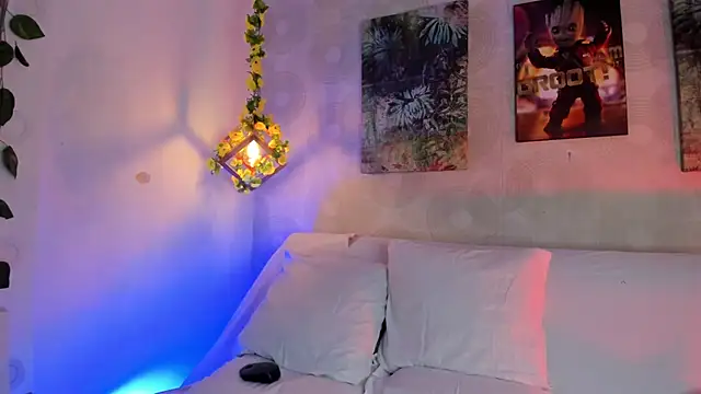 Ari Baker online show from December 7, 8:16 pm