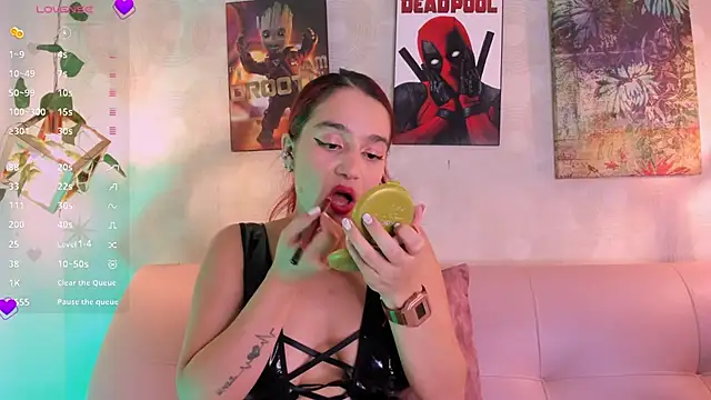 Ari Baker online show from January 8, 1:42 am