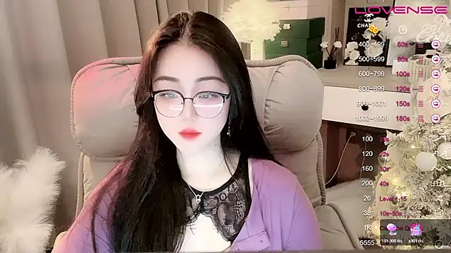 Snapshot of Monica-888 chatting on January 9, 11:13 pm Monica-888 online show from January 9, 11:13 pm