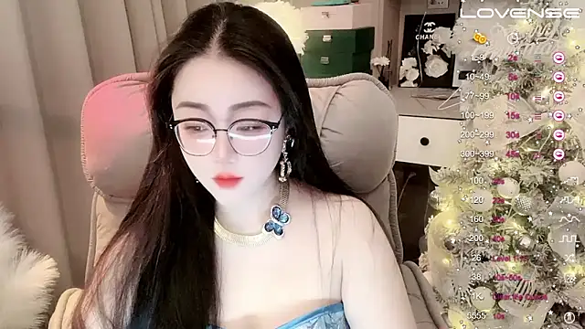 Snapshot of Monica-888 chatting on January 16, 9:19 pm Monica-888 online show from January 16, 9:19 pm