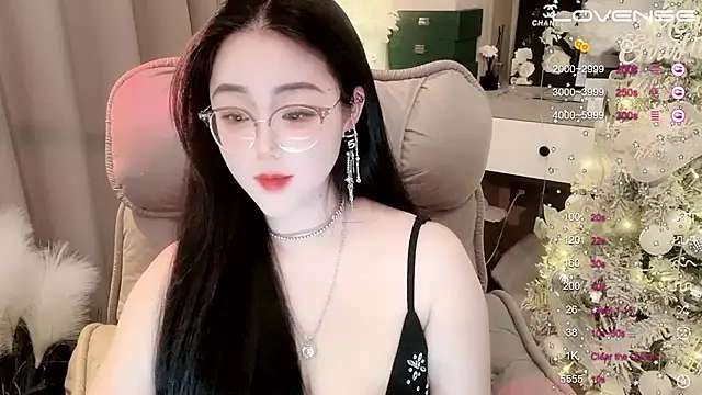 Snapshot of Monica-888 chatting on January 18, 8:30 pm Monica-888 online show from January 18, 8:30 pm