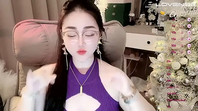 Snapshot of Monica-888 chatting on January 20, 9:43 pm Monica-888 online show from January 20, 9:43 pm