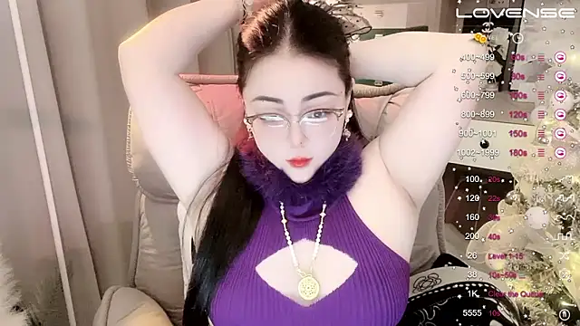 Snapshot of Monica-888 chatting on February 7, 5:29 pm Monica-888 online show from February 7, 5:29 pm