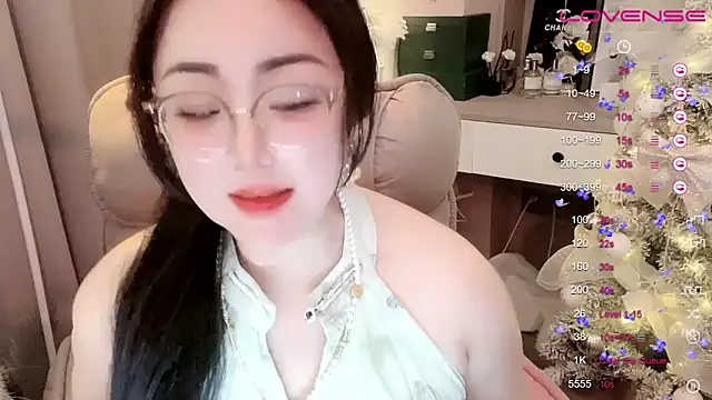 Snapshot of Monica-888 chatting on February 7, 11:34 pm Monica-888 online show from February 7, 11:34 pm