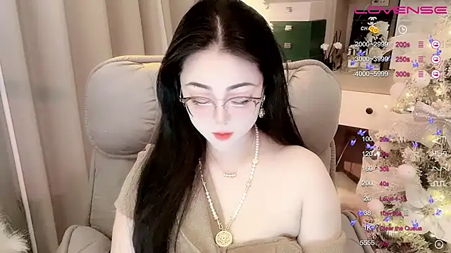Snapshot of Monica-888 chatting on February 9, 7:52 pm Monica-888 online show from February 9, 7:52 pm