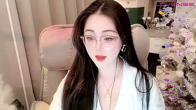 Snapshot of Monica-888 chatting on February 13, 2:31 pm Monica-888 online show from February 13, 2:31 pm