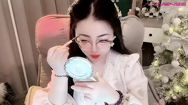 Snapshot of Monica-888 chatting on March 16, 5:50 pm Monica-888 online show from March 16, 5:50 pm