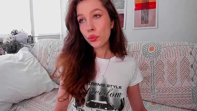 tenderdreams online show from July 5, 11:50 am