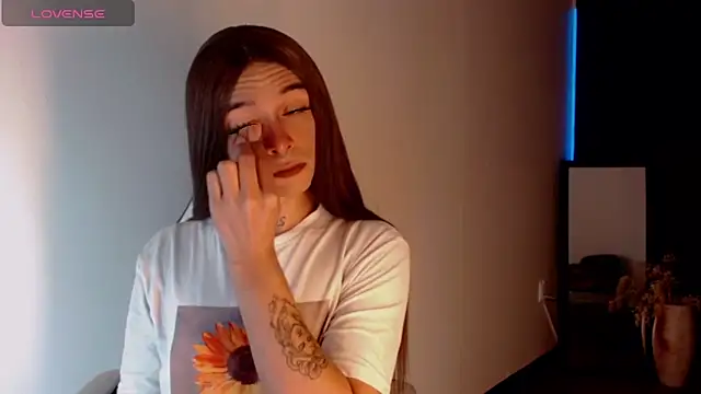 Snapshot of AdharaaMoon chatting on January 2, 7:29 pm AdharaaMoon online show from January 2, 7:29 pm