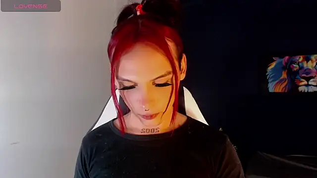 Snapshot of AdharaaMoon chatting on March 6, 3:35 am AdharaaMoon online show from March 6, 3:35 am