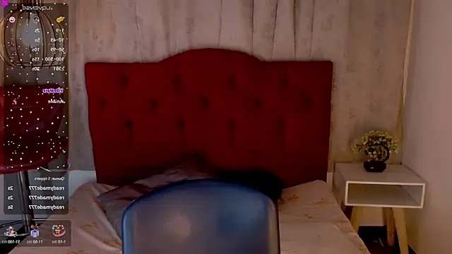 Snapshot of AdharaaMoon chatting on March 13, 6:48 am AdharaaMoon online show from March 13, 6:48 am