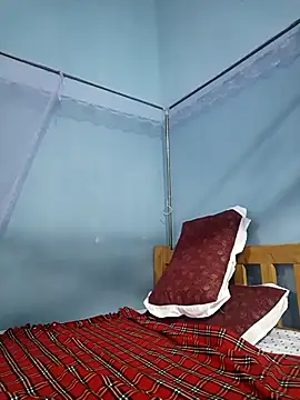 cocolicky online show from October 4, 5:16 am