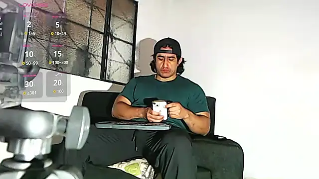 Snapshot of willian_m777 chatting on September 9, 2:55 am willian m777 online show from September 9, 2:55 am