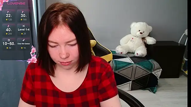 Snapshot of Emily_Amorre chatting on September 9, 2:11 am Emily Amorre online show from September 9, 2:11 am