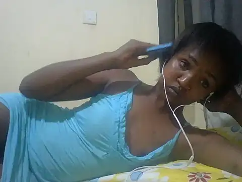 Snapshot of pretty_cool chatting on December 20, 9:50 pm pretty cool online show from December 20, 9:50 pm