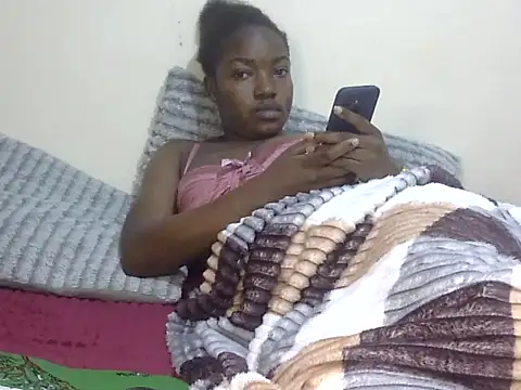 Snapshot of Sexy_racy_rebel_ chatting on November 5, 3:28 am Sexy racy rebel online show from November 5, 3:28 am