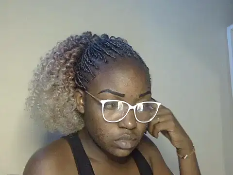 Snapshot of Sexy_racy_rebel_ chatting on November 21, 7:01 pm Sexy racy rebel online show from November 21, 7:01 pm