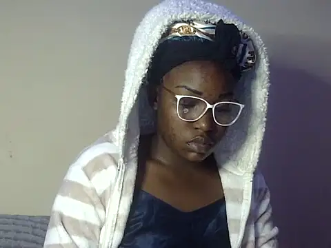 Snapshot of Sexy_racy_rebel_ chatting on November 25, 12:21 am Sexy racy rebel online show from November 25, 12:21 am