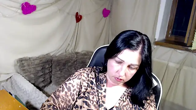 JillStevens online show from June 12, 7:57 pm