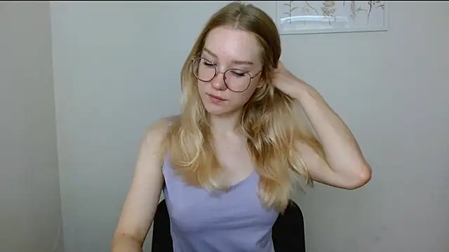 cindi hot online show from September 21, 9:22 am