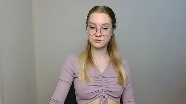 cindi hot online show from January 15, 4:55 pm