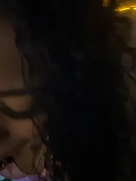 Karolina-Safadinha online show from October 12, 1:37 am