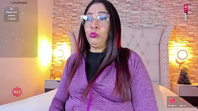Gina Myers online show from December 3, 12:16 pm
