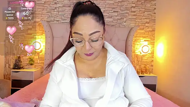 Gina Myers online show from January 21, 12:39 pm