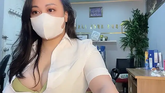 Bamboo Swetie online show from December 2, 2:08 pm
