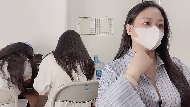 Bamboo Swetie online show from October 12, 1:54 pm