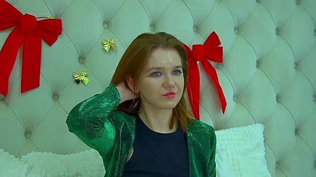 LessySmith online show from December 28, 3:59 pm