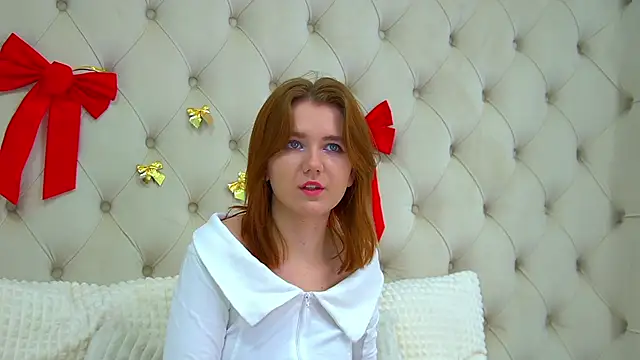 LessySmith online show from January 5, 8:42 pm