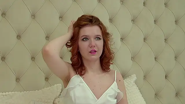 LessySmith online show from March 22, 10:48 pm