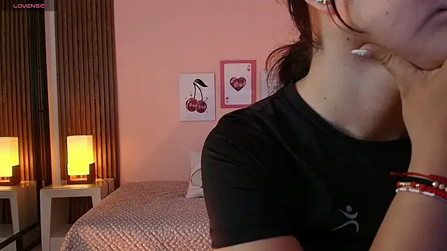 alina martinelli online show from February 9, 11:36 am